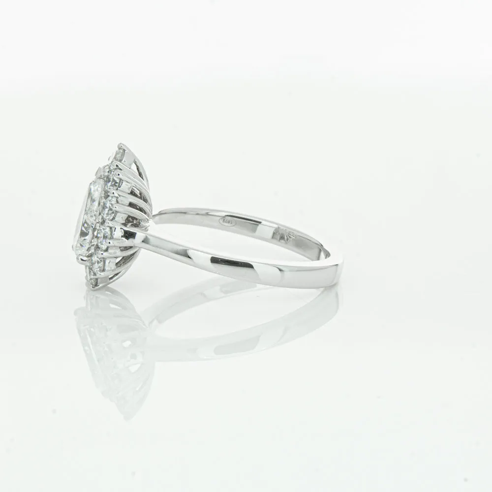 18ct White Gold 1.00ct Pear Cut Diamond Belle Ring