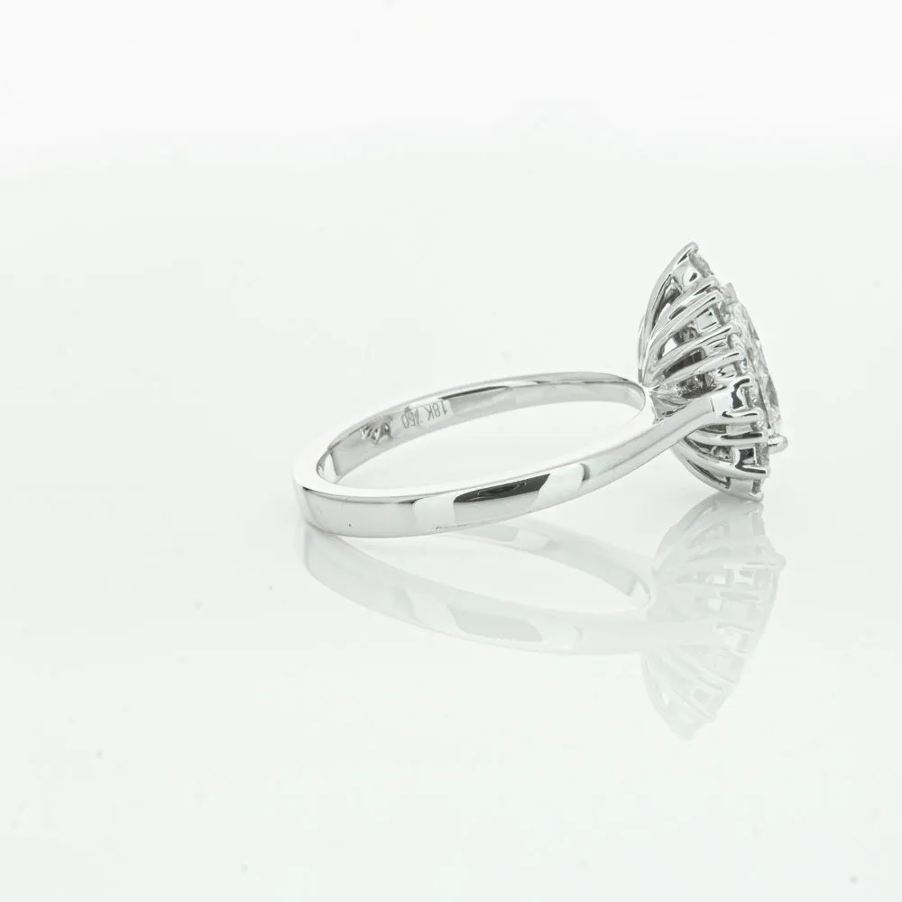 18ct White Gold 1.00ct Pear Cut Diamond Belle Ring