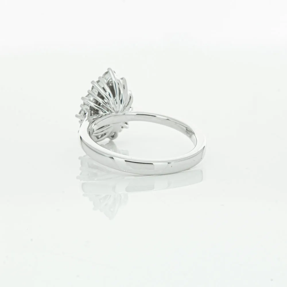 18ct White Gold 1.00ct Pear Cut Diamond Belle Ring