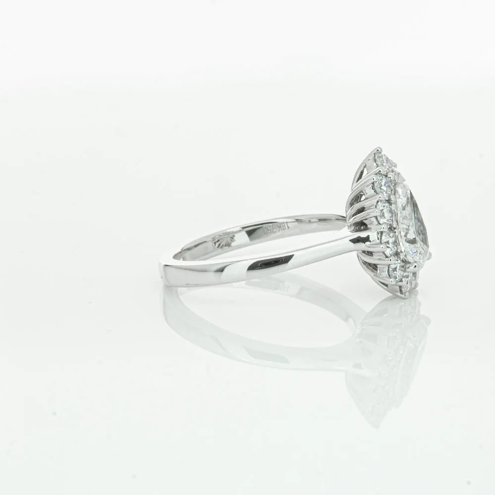 18ct White Gold 1.00ct Pear Cut Diamond Belle Ring