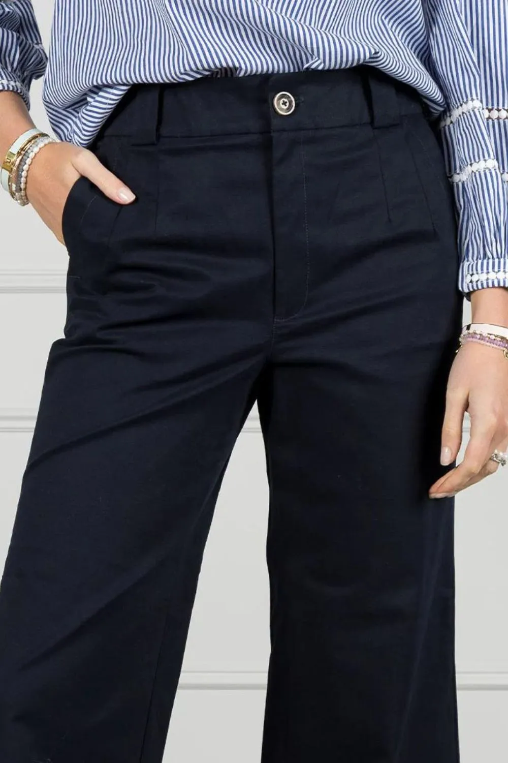 Carla Pant | Navy