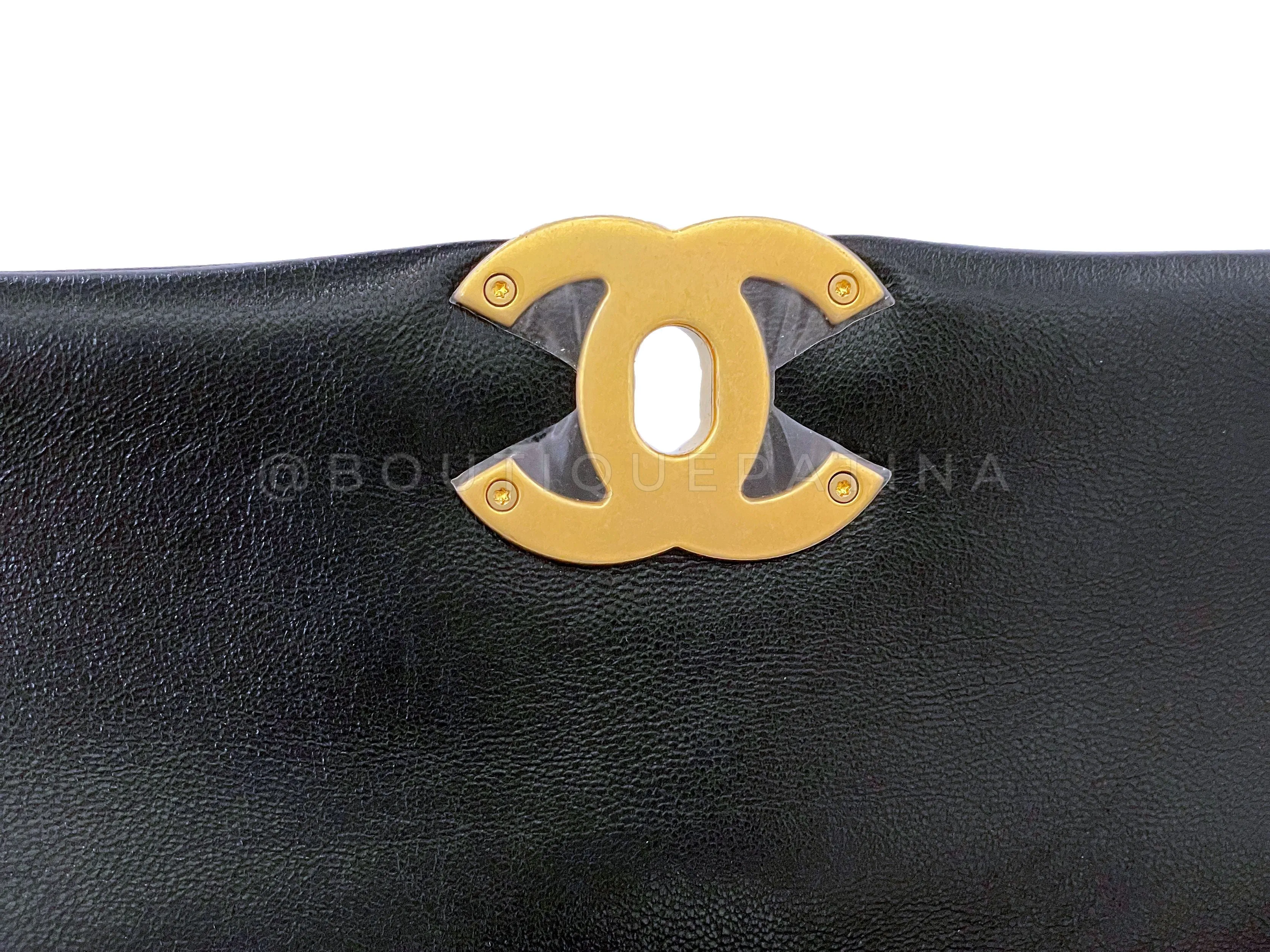 Chanel 19 Black Medium Flap Bag