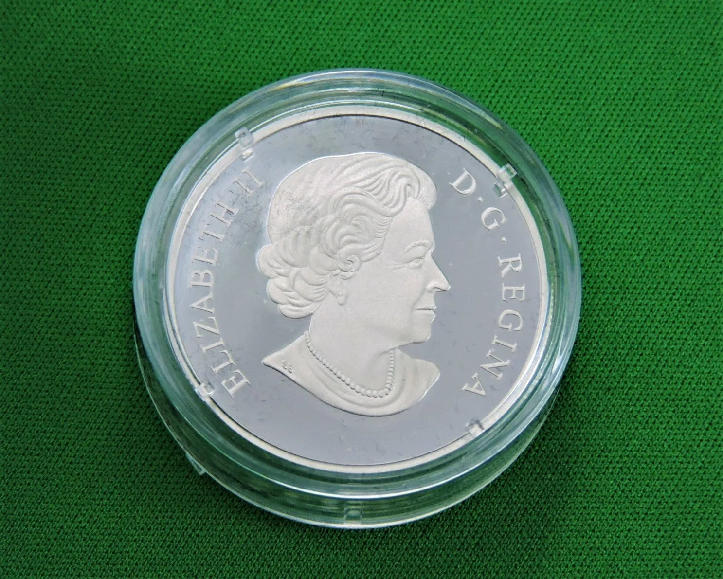 Currency - Silver Coin - $20 - 2016 - RCM - Mother Earth