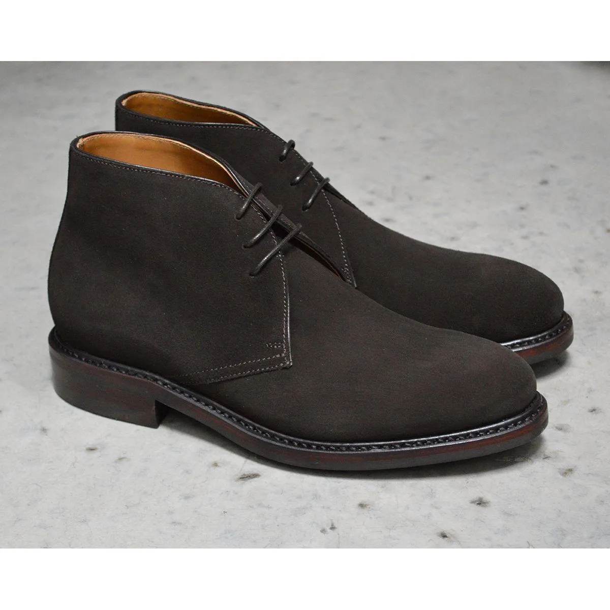 FACTORY SECOND Berwick 1707 Chukka Boot (320) - Dark Brown Suede