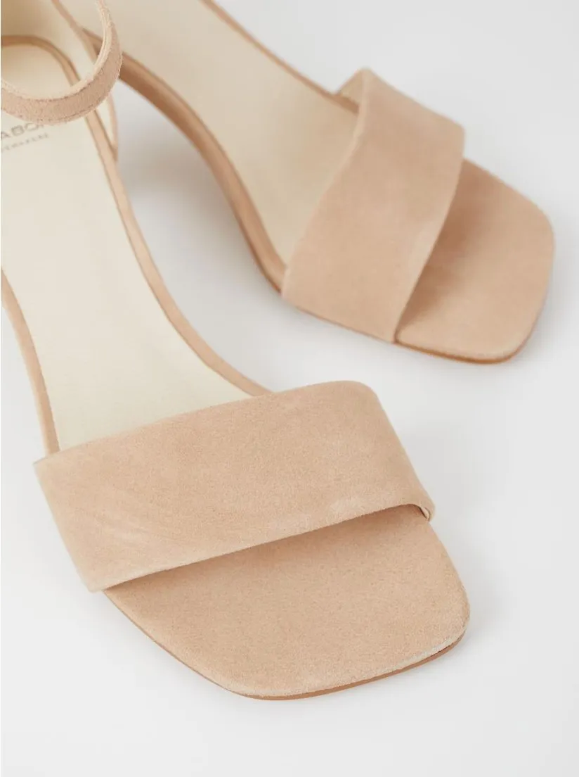 Luisa is the high-heeled sandals beige suede  - Vagabon