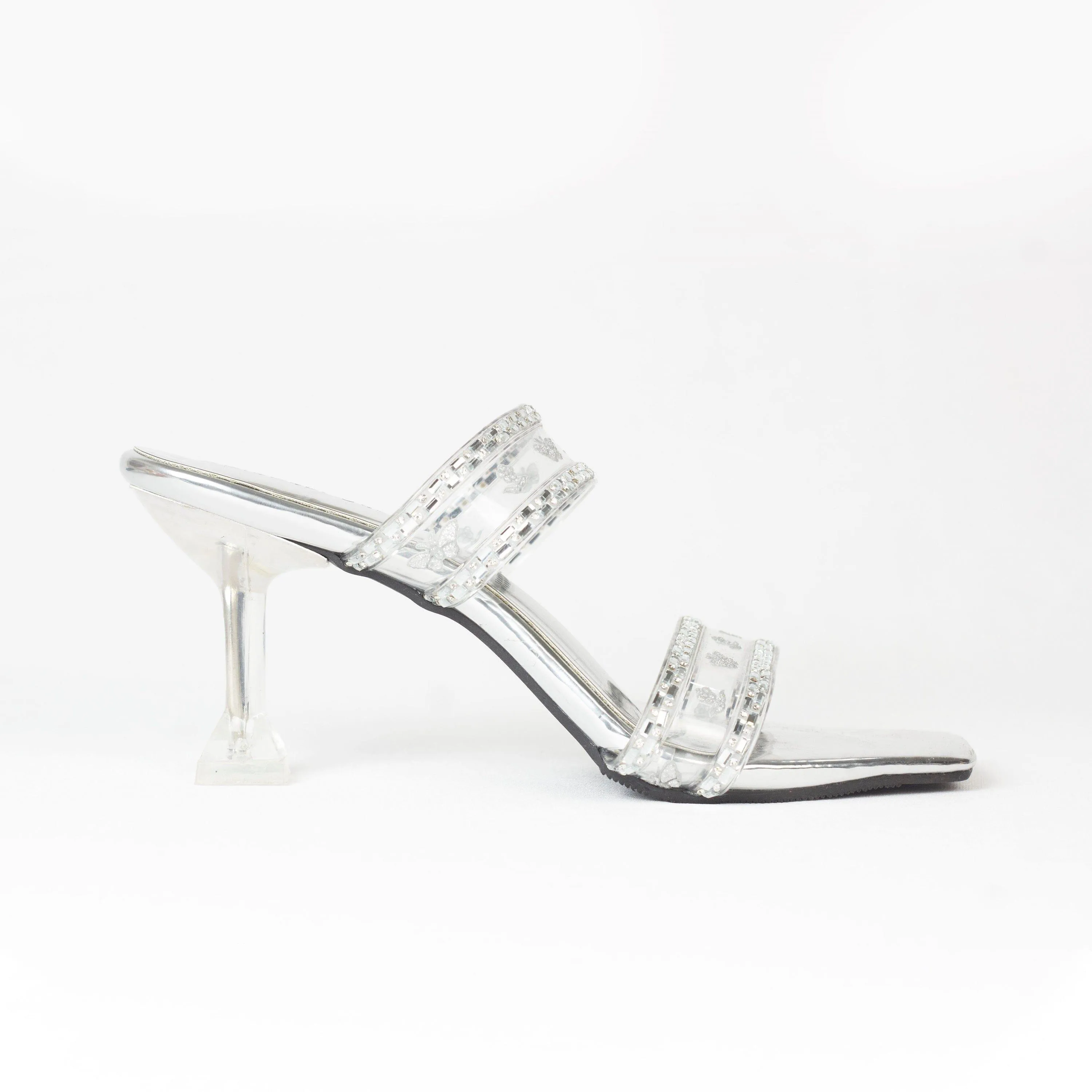 Transparent Heels: The Must-Have Shoe Trend